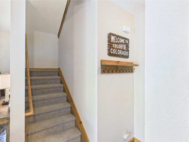 27 Lake Ridge Circle 1842 photo 21
