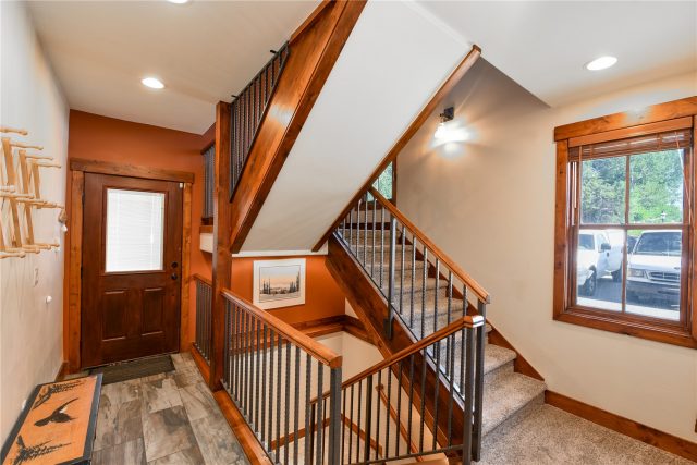 302 N Main Street photo 14