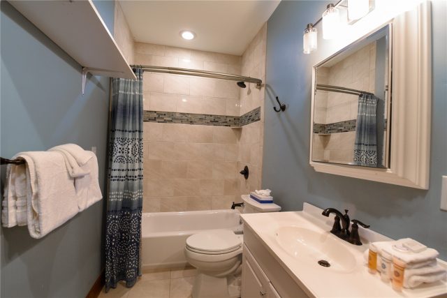 302 N Main Street photo 21