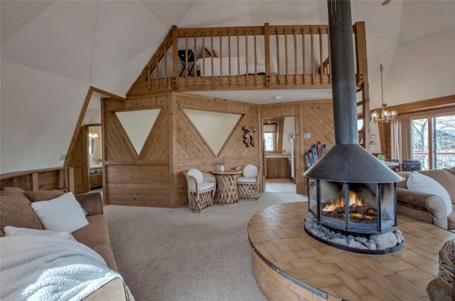 Home in Wildernest Sub, Silverthorne, CO — photo 3 (MLS S1059736)