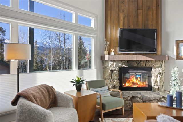 Condo in Quatre Vivant Condo, Breckenridge, CO — photo 1 (MLS S1059818)