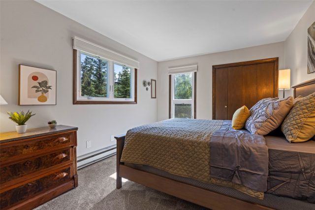 100 N Gold Flake Terrace A photo 26