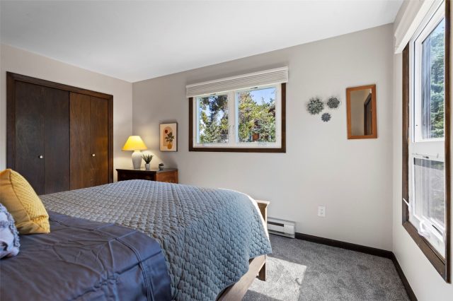 100 N Gold Flake Terrace A photo 28