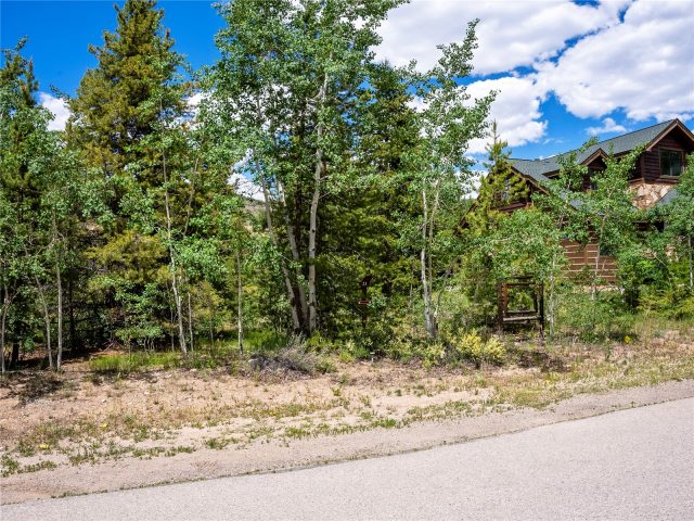 281 Elk Circle photo 12