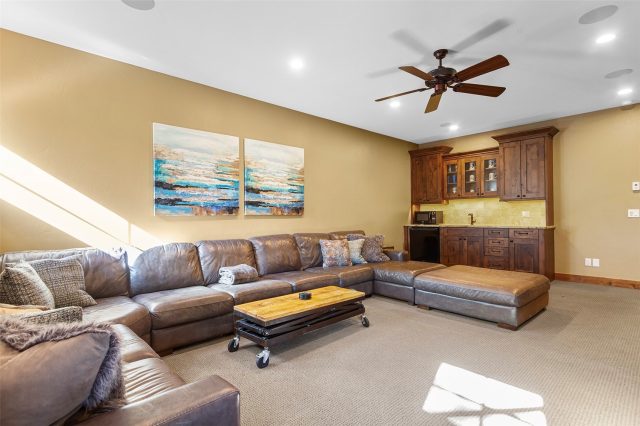 114 Luisa Drive photo 23