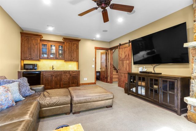 114 Luisa Drive photo 24