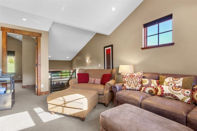 114 Luisa Drive photo 29