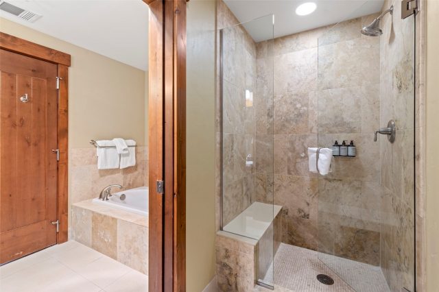 1521 Ski Hill Road 8313 photo 8