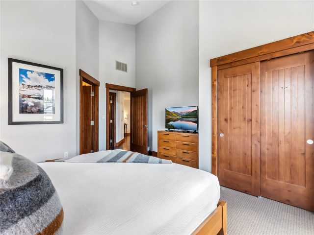 1521 Ski Hill Road 8424 photo 19