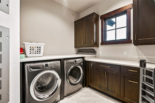 455 Highfield Trail photo 46