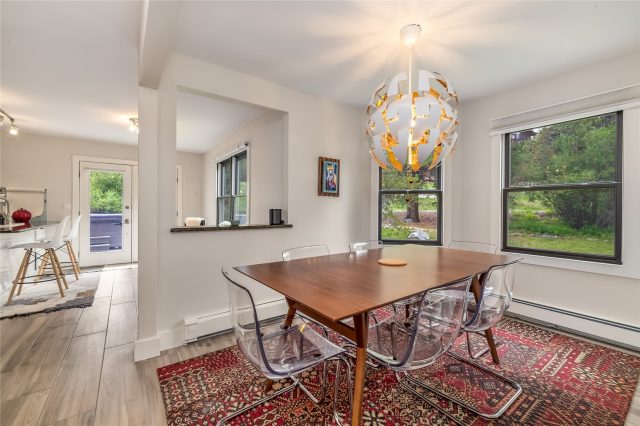 196 Wellington Road photo 12