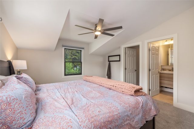 196 Wellington Road photo 19