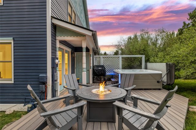 196 Wellington Road photo 28