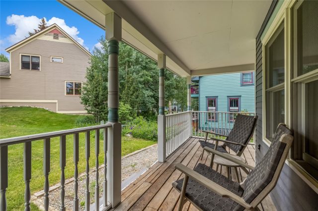 196 Wellington Road photo 29