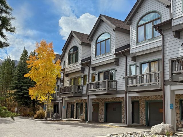 Townhome in Tyra Summit Condo, Breckenridge, CO — photo 1 (MLS S1061529)