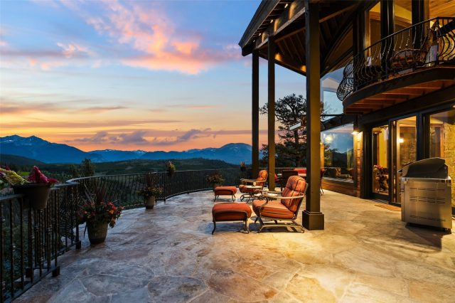 Home in Pinnacle At Summerwood, Dillon, CO — photo 3 (MLS S1061538)
