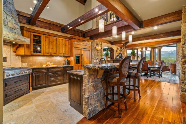 31 Pinnacle Lane photo 8