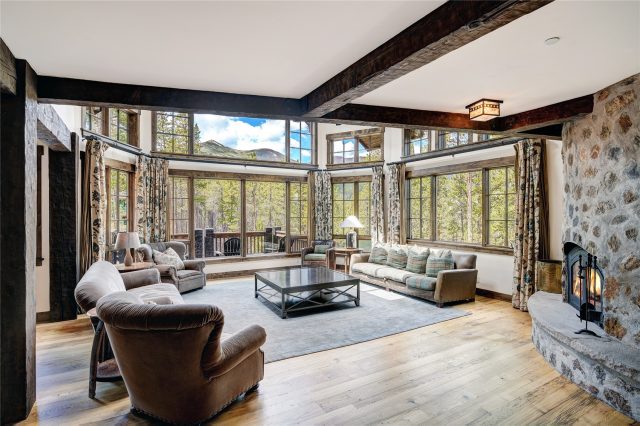 456 Peerless Drive photo 13