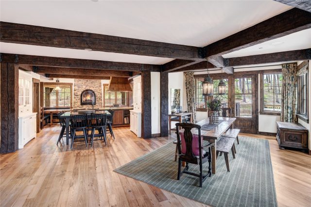 456 Peerless Drive photo 18