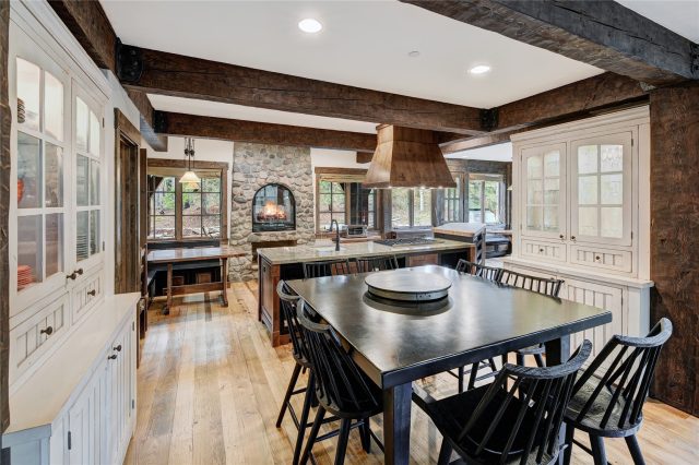 456 Peerless Drive photo 20