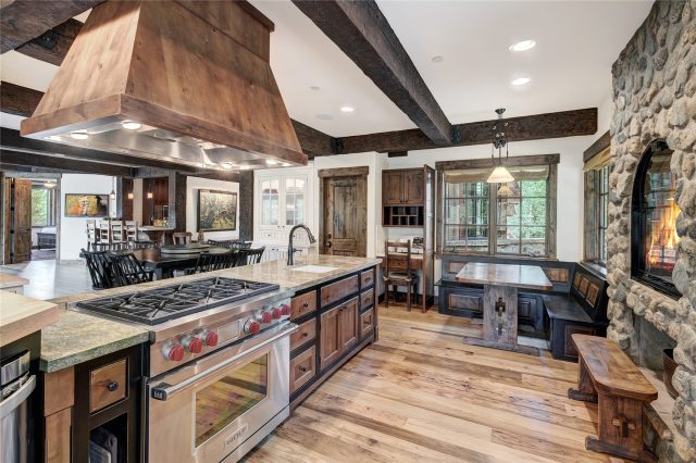 456 Peerless Drive photo 22