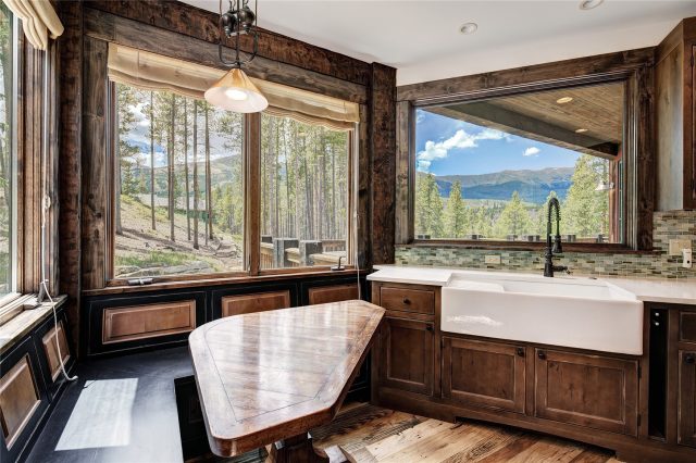 456 Peerless Drive photo 23