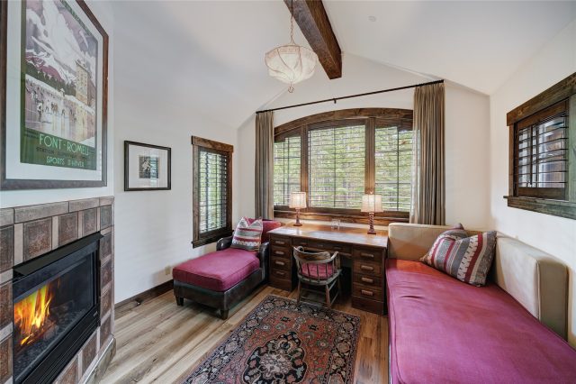456 Peerless Drive photo 26