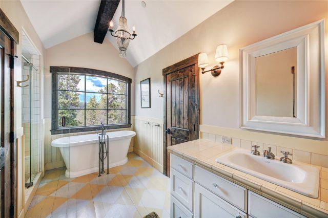 456 Peerless Drive photo 36
