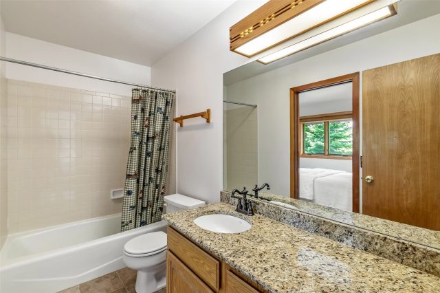 132 Burgundy Circle photo 18