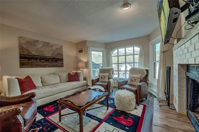 Condo in Wellington Place Condo, Breckenridge, CO — photo 1 (MLS S1061633)