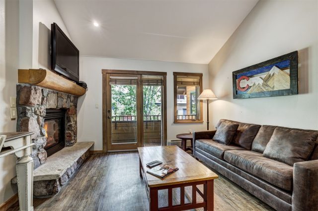 Condo in Arapahoe Lodge Condo, Keystone, CO — photo 6 (MLS S1061825)