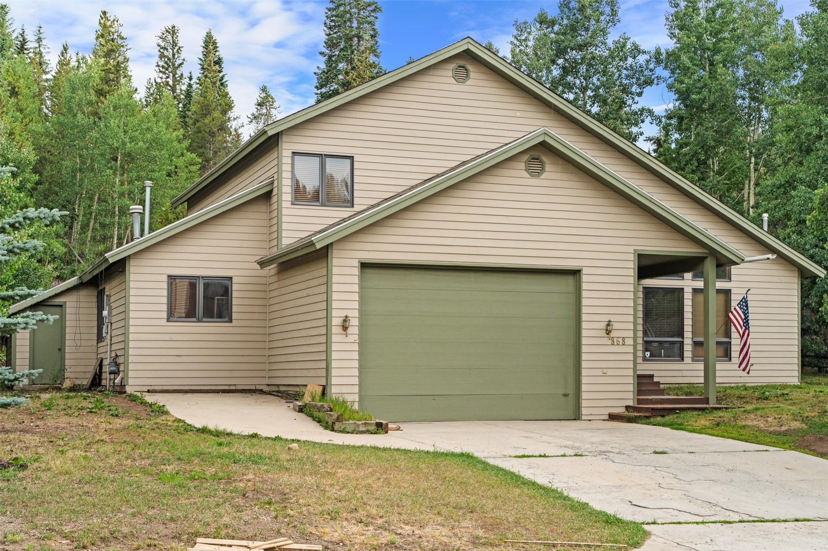 868 Deer Path Road, Dillon, CO — main photo