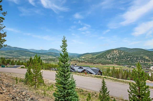 705 Discovery Hill Drive photo 38