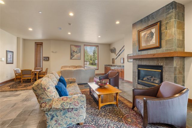 22787 Us Highway 6 209 photo 40