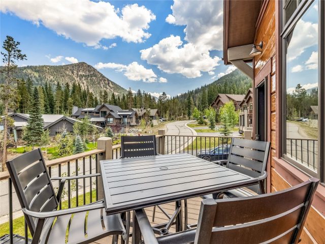 Duplex in Alders Townhomes, Keystone — photo 2 Duplex in Alders Townhomes, Keystone, CO — photo 2 (MLS S1062295)