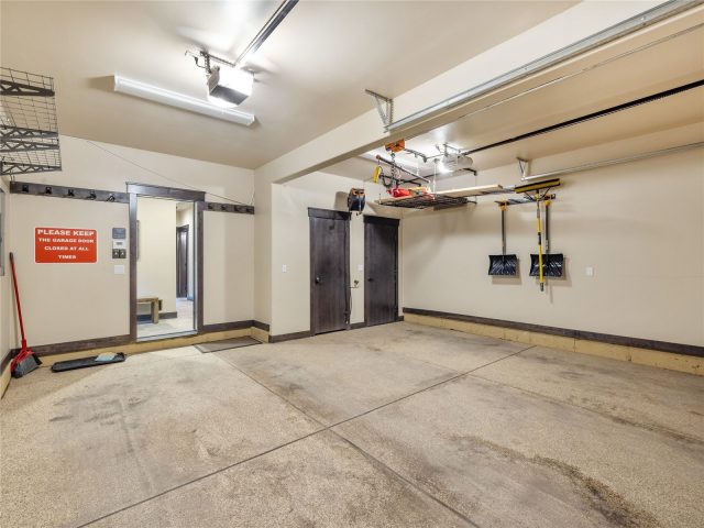 68 Independence Lane photo 30