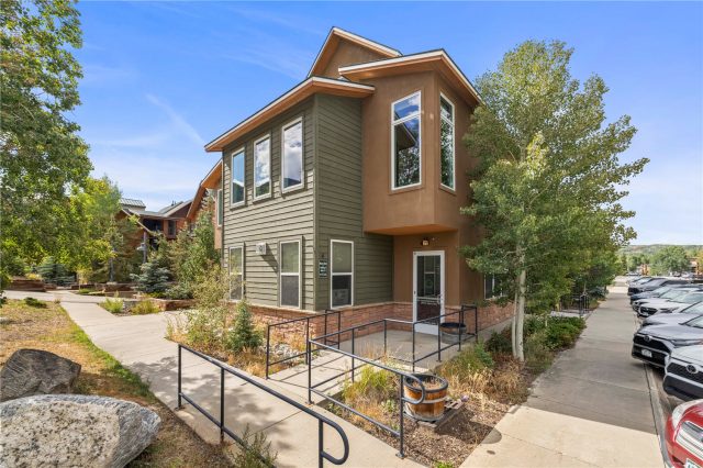 117 S 6th Avenue 13 photo 24