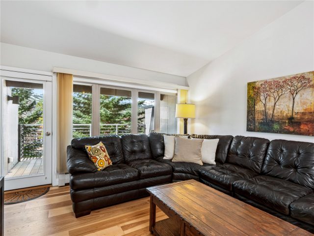Townhome in Falcon Condo, Breckenridge, CO — photo 3 (MLS S1062532)