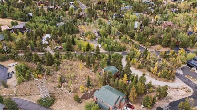 128 Willow Lane photo 40