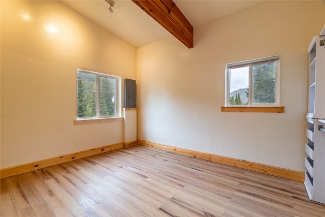 5277 Montezuma Road photo 10