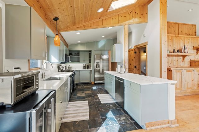 66 Sitzmark Circle photo 12