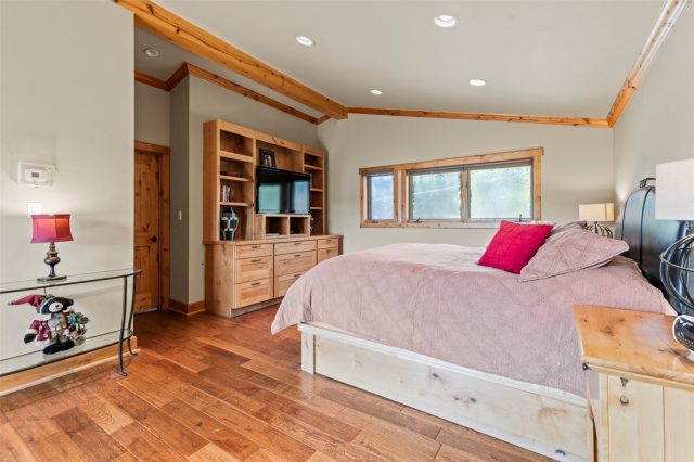 66 Sitzmark Circle photo 19