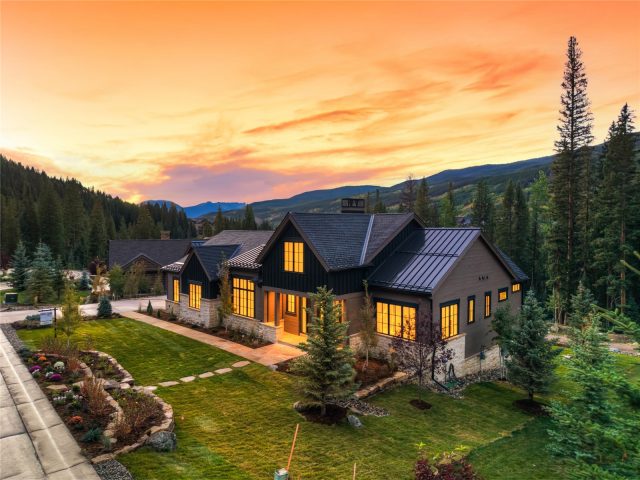 Home in Dercums Dash, Keystone, CO — photo 2 (MLS S1062623)