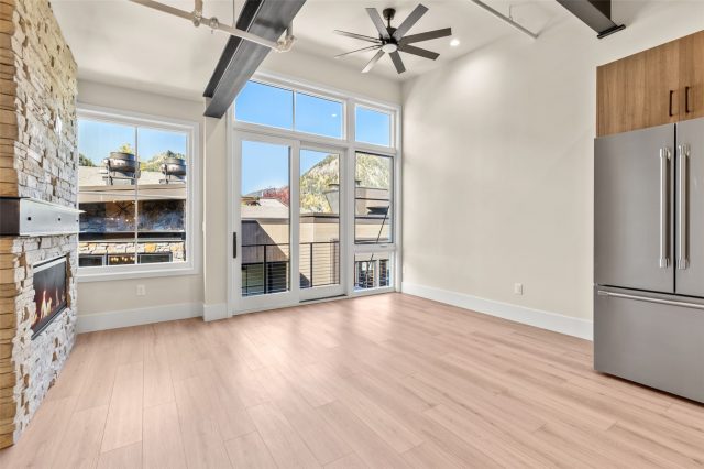Condo in Prospectors Marketplace, Frisco, CO — photo 6 (MLS S1062701)