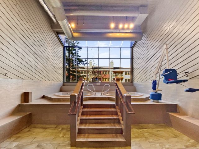 305 S Park Avenue 402 photo 31