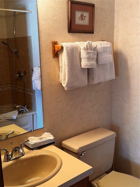 305 S Park Avenue 402 photo 34