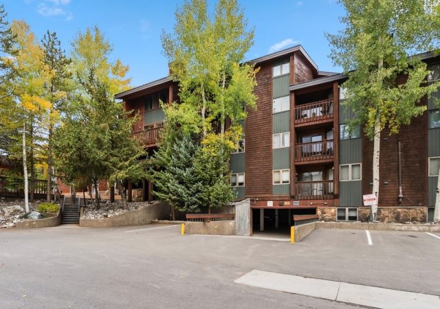 Condo in Cimarron Condo, Breckenridge — photo 3 Condo in Cimarron Condo, Breckenridge, CO — photo 3 (MLS S1063752)