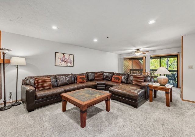 305 S Park Avenue 402 photo 8