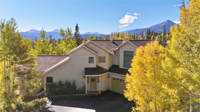 Home in Cortina Sub, Silverthorne — photo 1 Home in Cortina Sub, Silverthorne, CO — photo 1 (MLS S1063783)