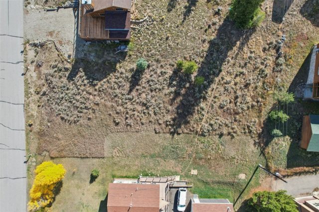 653 Vail Circle photo 11
